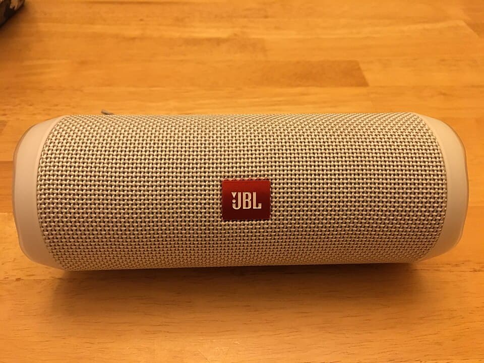 JBL Flip 4